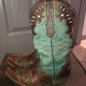 Ariat cowgirl western boots